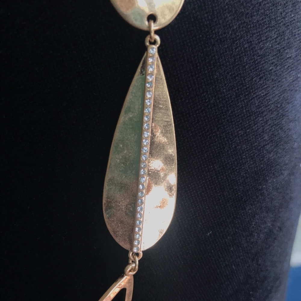 Teardrop Link Necklace with Stone Accents - Picture 3 of 3